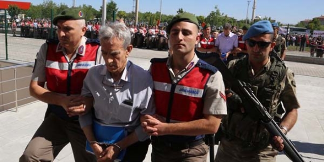 Akıncı iddianamesi darbecilerin çelişkileriyle dolu