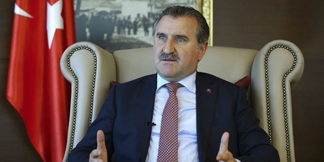 Bakan Bak'tan yurt başvuruları ile ilgili açıklama