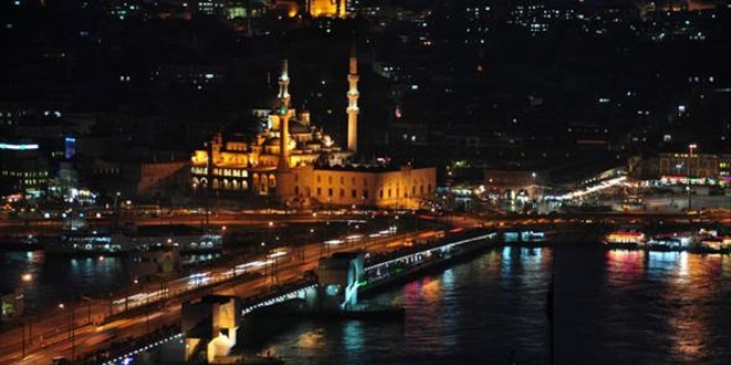 Atatürk ve Yeni Galata köprüleri bu gece kapatılacak