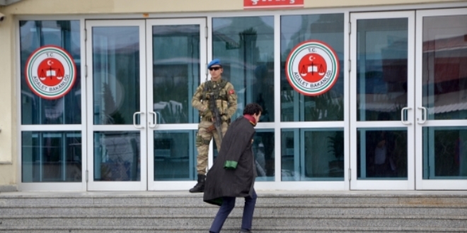 Mahkeme Başkanı'ndan 'baskı altındayım' tepkisi