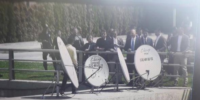 Bakanlık önünde intihar girişimi! Bakan müdahale etti