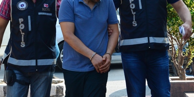 Sivas'ta gzaltna alnan 4 asker tutukland