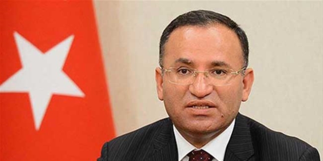 Başbakan Yardımcısı Bozdağ, kurban vekaletini Türk Kızılayı'na verdi