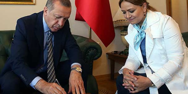 Erdoğan, Kadem Vakfı'na kurban bağışı yaptı