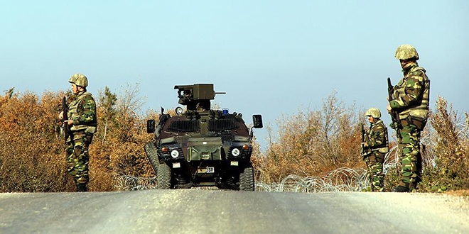 Türkiye'ye yasa dışı girmeye çalışan 1158 kişi yakalandı