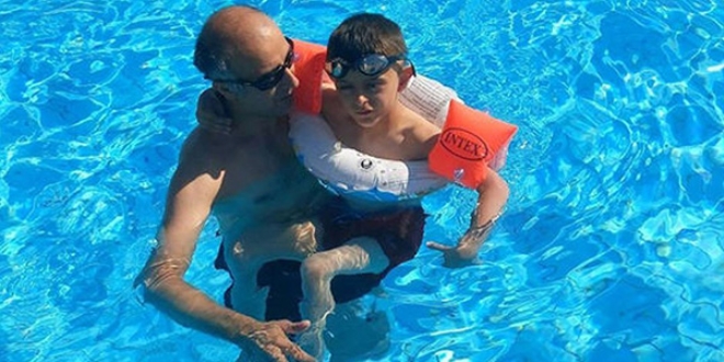 Antalya'da havuzda boulan Atakan topraa verildi