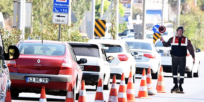 Bodrum tatilcilerin akınına uğradı