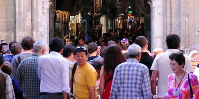 İstanbul'da turisti kandırana af yok