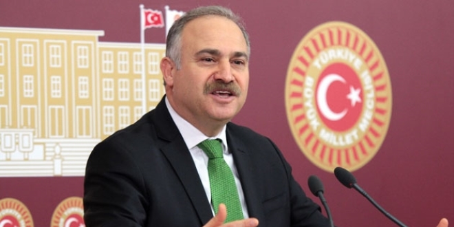CHP heyeti, Bayram dolayısıyla MHP'yi ziyaret etti