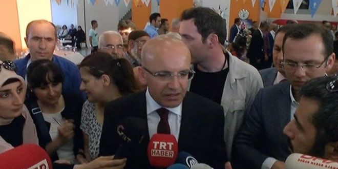 Şimşek, dolardaki düşüşü değerlendirdi