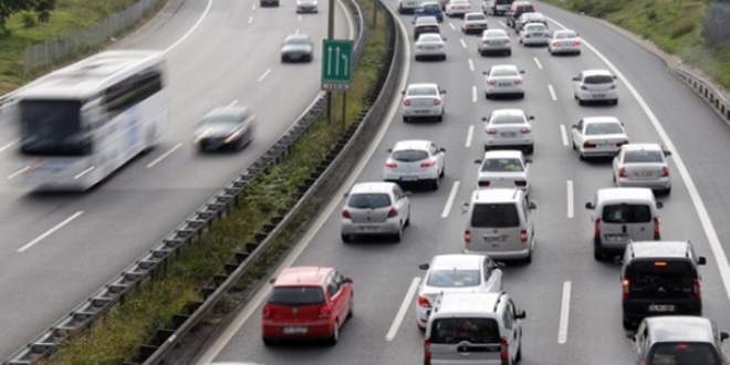 Karayollar�nda bug�nk� durum