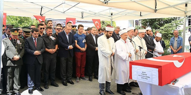 Şehit Piyade Er son yolculuğuna uğurlandı