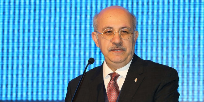 'Gelenekten besleneceğiz ama geleceği de şekillendireceğiz'