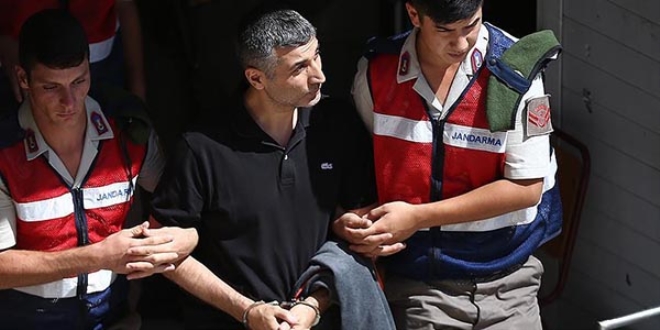 'Pensilvanya'daki erkek gibi gelsin, savunmasını versin'