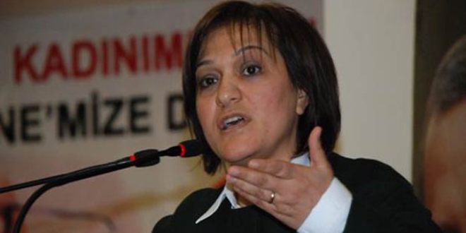 Eski rektör ve bakan yardımcısı imam hatipe müdür oluyor