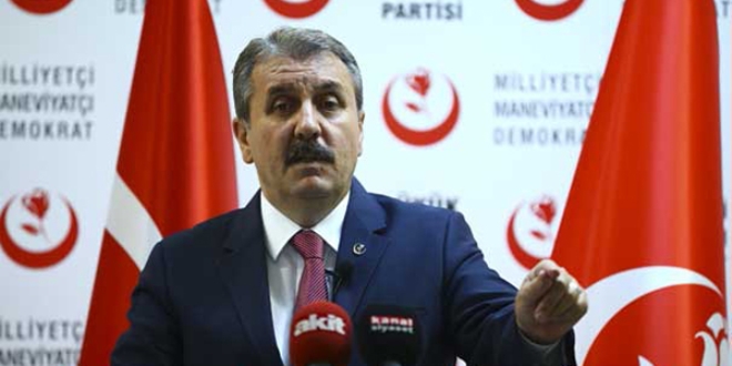 'AB ve ABD, Türkiye'yi köşeye sıkıştırmak istiyor'