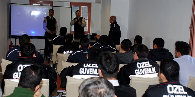 'Bombacı Mülayim gibi davranmayın'