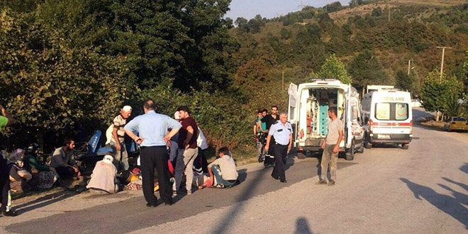 Düzce'de trafik kazası: 7 yaralı