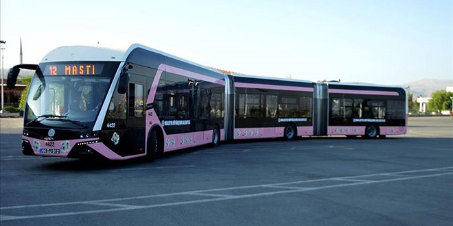 Malatya'da 'pembe trambüs' uygulaması