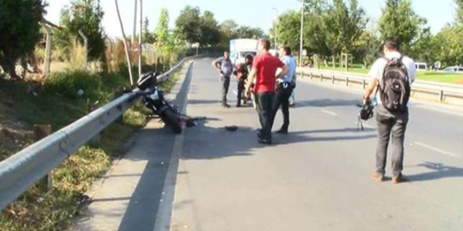 Para taşıyan motosikletli kuryeye silahlı saldırı