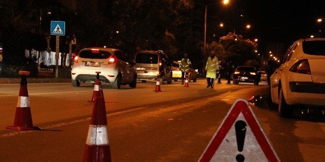 Adana'da 'Güven 1' Uygulaması ile Trafik denetimi gerçekleştirildi