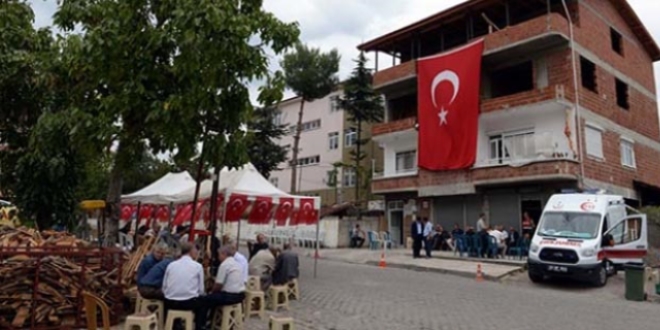 Şehit uzman çavuşun babaevinde yas var