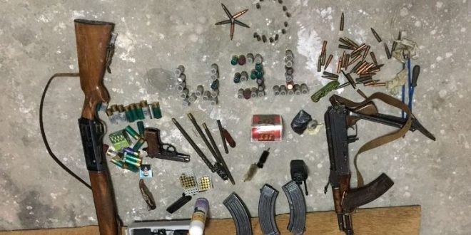 Siirt'te çok sayıda silah ve mühimmat ele geçirildi
