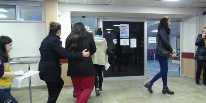 Aydın'da yurtta kalan 3 kız öğrenci yemekten zehirlendi
