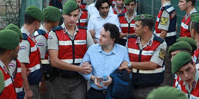 Kırklareli'de 47 eski polis hakim karşısına çıktı