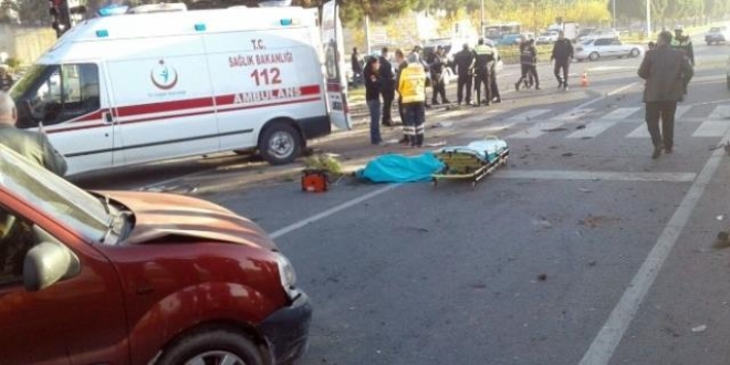 Kahramanmara�'ta trafik kazas�: 2 �l�