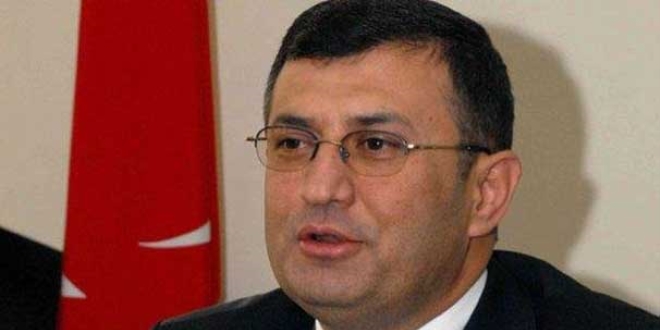 FETÖ'den tutuklanan eski başsavcısının akılalmaz oyunları