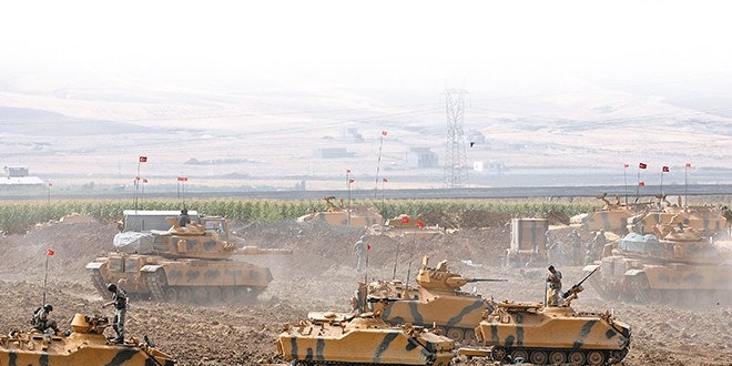 İdlib için sınırda 20 bin asker