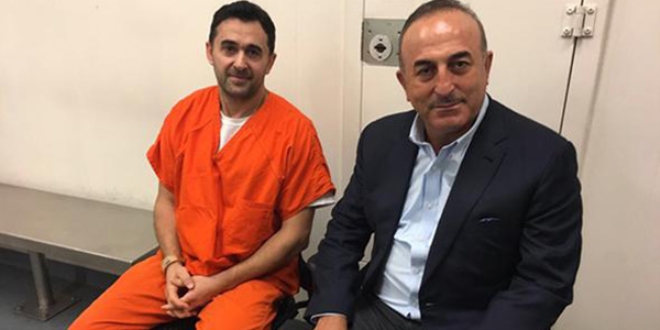 Çavuşoğlu, Washington'da tutuklu 2 Türk'ü ziyaret etti