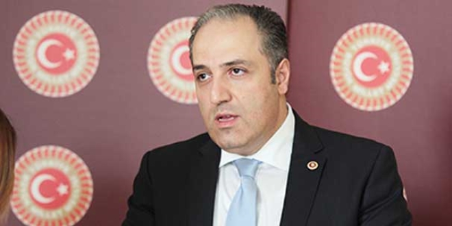 Yeneroğlu, Almanya'daki seçim sonuçlarını değerlendirdi