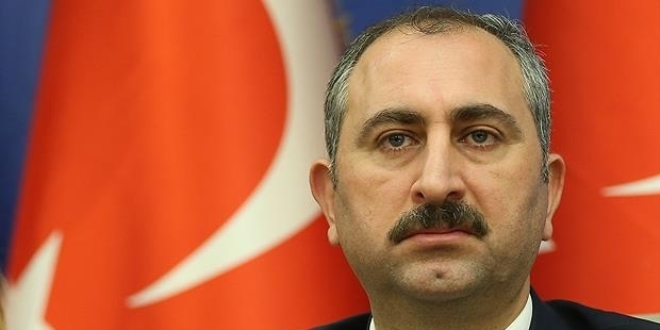 Adalet Bakan: ByLock terr rgt yesi olmak iin yeterli