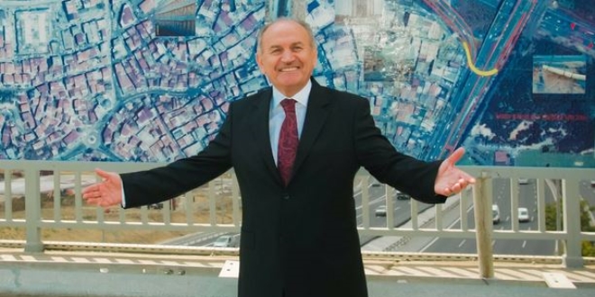 İBB eski başkanı Topbaş, personeliyle vedalaştı
