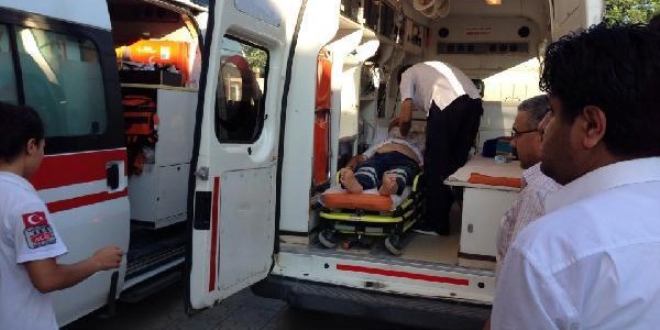 Diyarbakr'da atma: 2 gvenlik grevlisi yaraland
