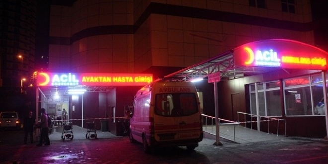Diyarbakr'da zehirlenen 33 renci hastaneye kaldrld