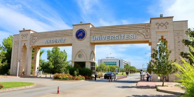 3 öğretim üyesine '1 milyon lira'lık alacak davası