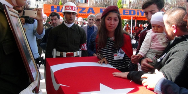 Şehit kızı: Babacığım senin intikamını alacağım