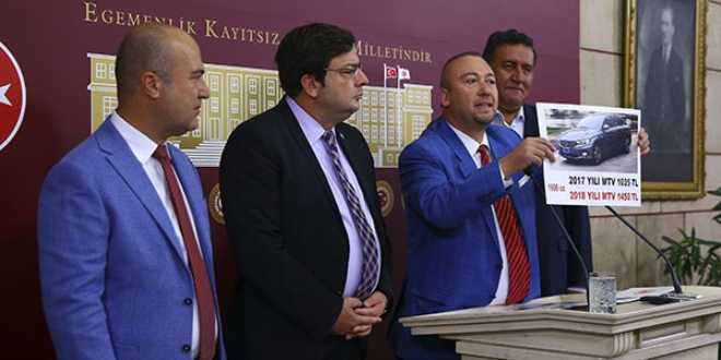 Memurumuza araç kullanmayı çok mu gördünüz?