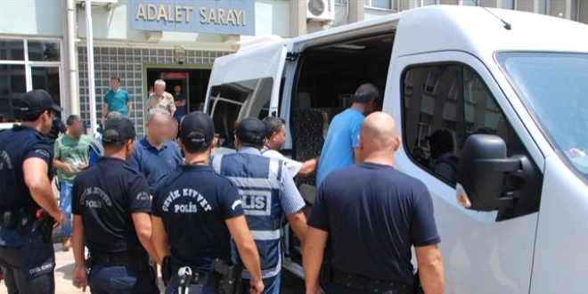 Bolu'da tutuklu 4 FET san tahliye edildi