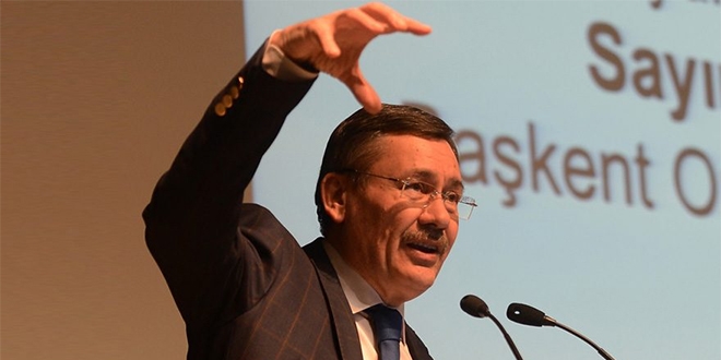 Ak Partili 6 belediye başkanına Şubat'a kadar süre