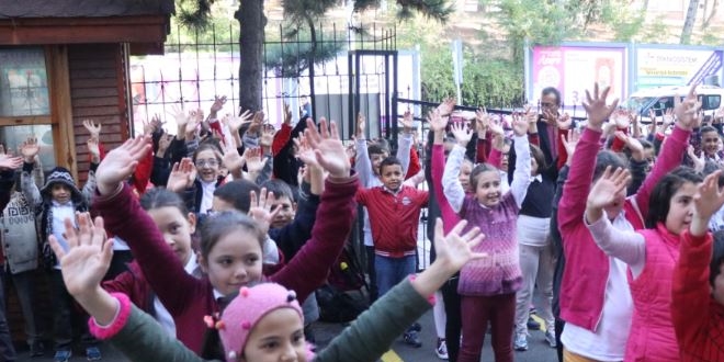 Önce spor sonra ders