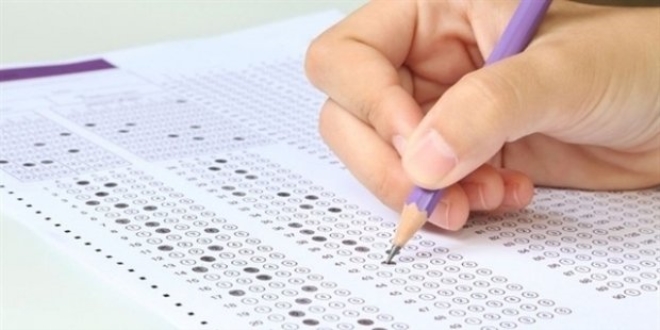 Liseye geçişte her sınıfta yazılı sınav olacak