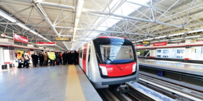 Ankara'da yürüyen merdivenleri kullanmayanlara hediye