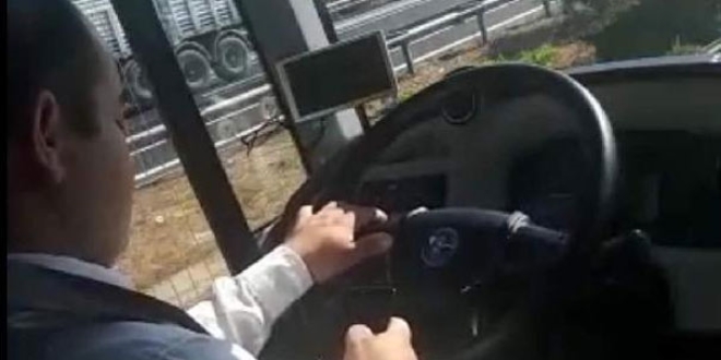 Otobüs şoförüne cep telefonu tepkisi