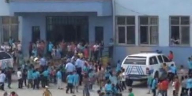 İlkokul öğrencisinin çantasında tabanca bulundu
