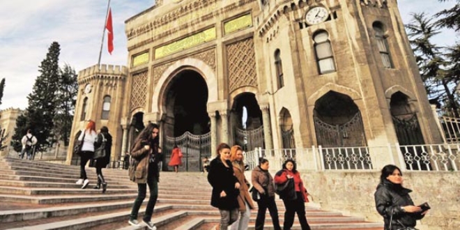 İstanbul Üniversitesi ödenekte 6 bakanlığı geçti
