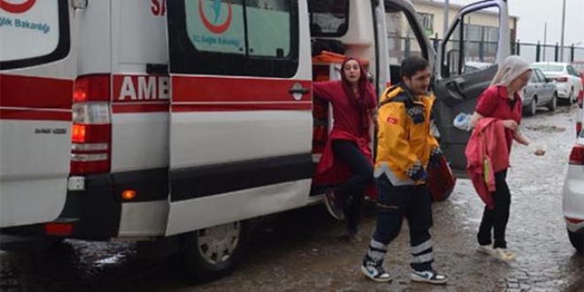 Ordu'da 4 lise öğrencisi hastaneye kaldırıldı